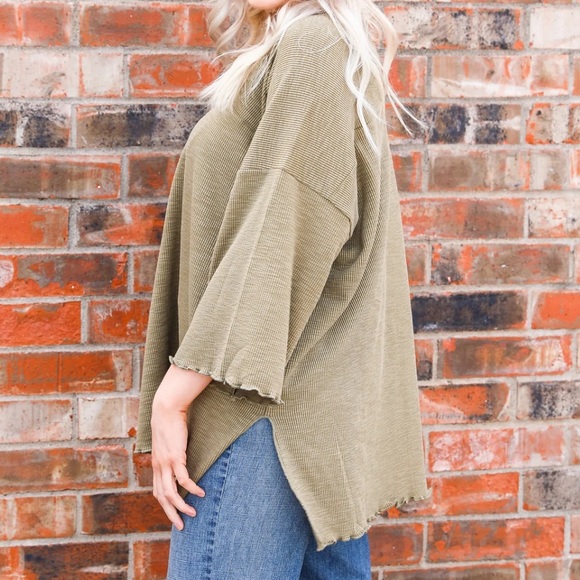 Boutique top - Picture 4 of 5